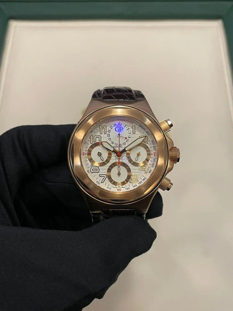 Girard Perregaux Laureato 80180.52.112.BBEA